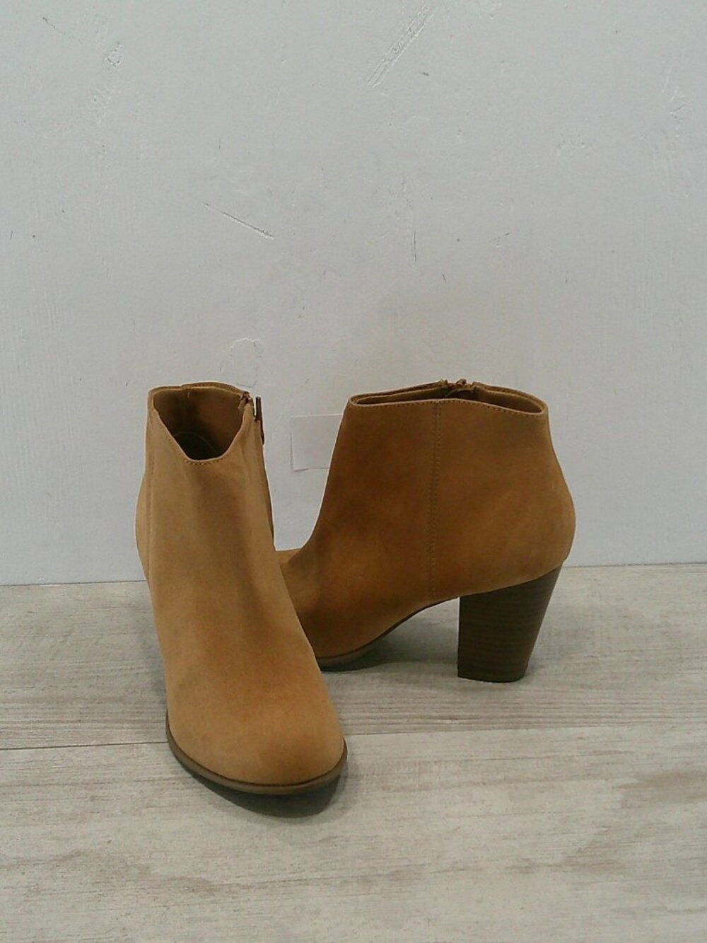 Old Navy Faux Suede Heeled Ankle Booties Camel Beige SZ 7